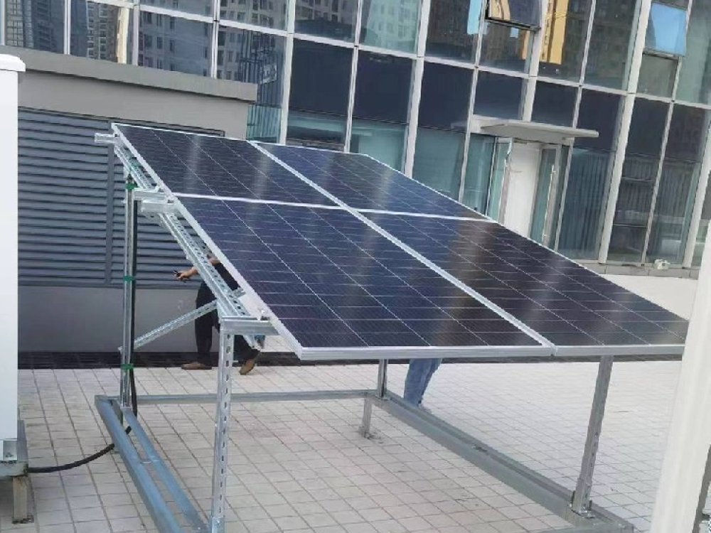 武漢招商銀(yín)行(xíng)智慧照(zhào)明(míng)項目-光(guāng)伏供電(diàn)系統