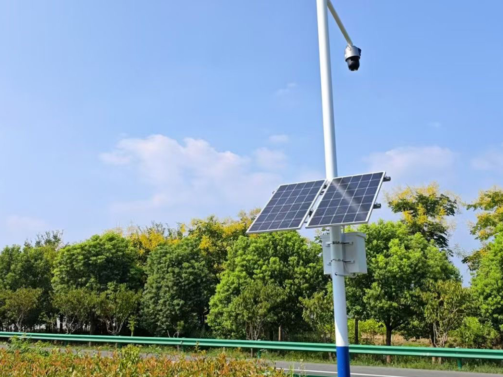 太陽能(néng)供電(diàn)系統的(de)安全性和(hé)可(kě)靠性分(fēn)析