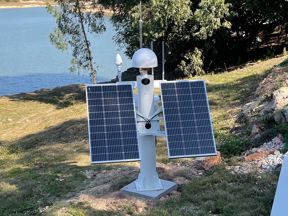 綠(lǜ)色科(kē)技(jì)引領未來(lái)：太陽能(néng)供電(diàn)系統賦能(néng)環境監測新時(shí)代