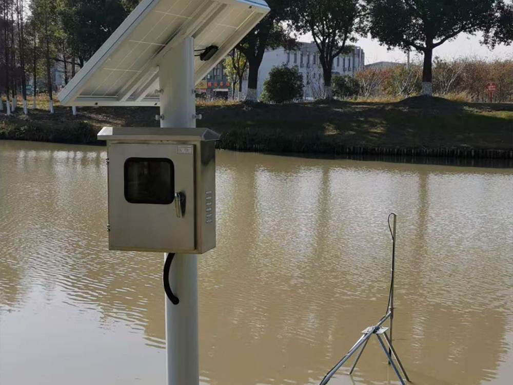 太陽能(néng)供電(diàn)系統：為(wèi)電(diàn)纜溝水(shuǐ)位報(bào)警器(qì)注入綠(lǜ)色動力