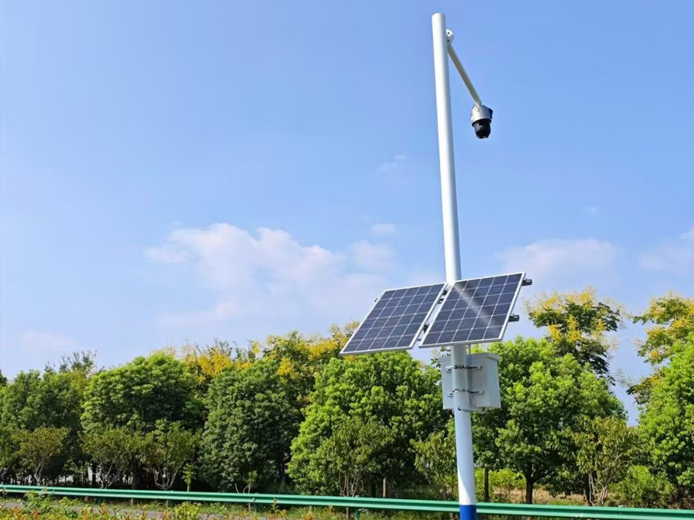 太陽能(néng)供電(diàn)系統賦能(néng)AI入侵識别視(shì)頻(pín)球機(jī)：構建全天候智能(néng)安防網絡
